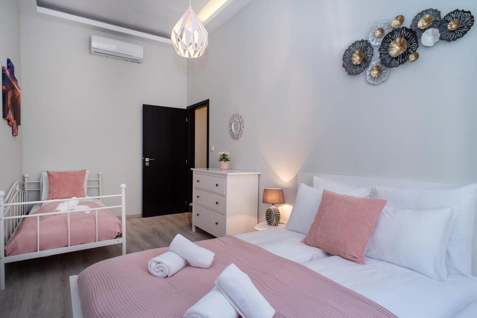 Very Central New And Large Ac Apartment Budapeste Exterior foto